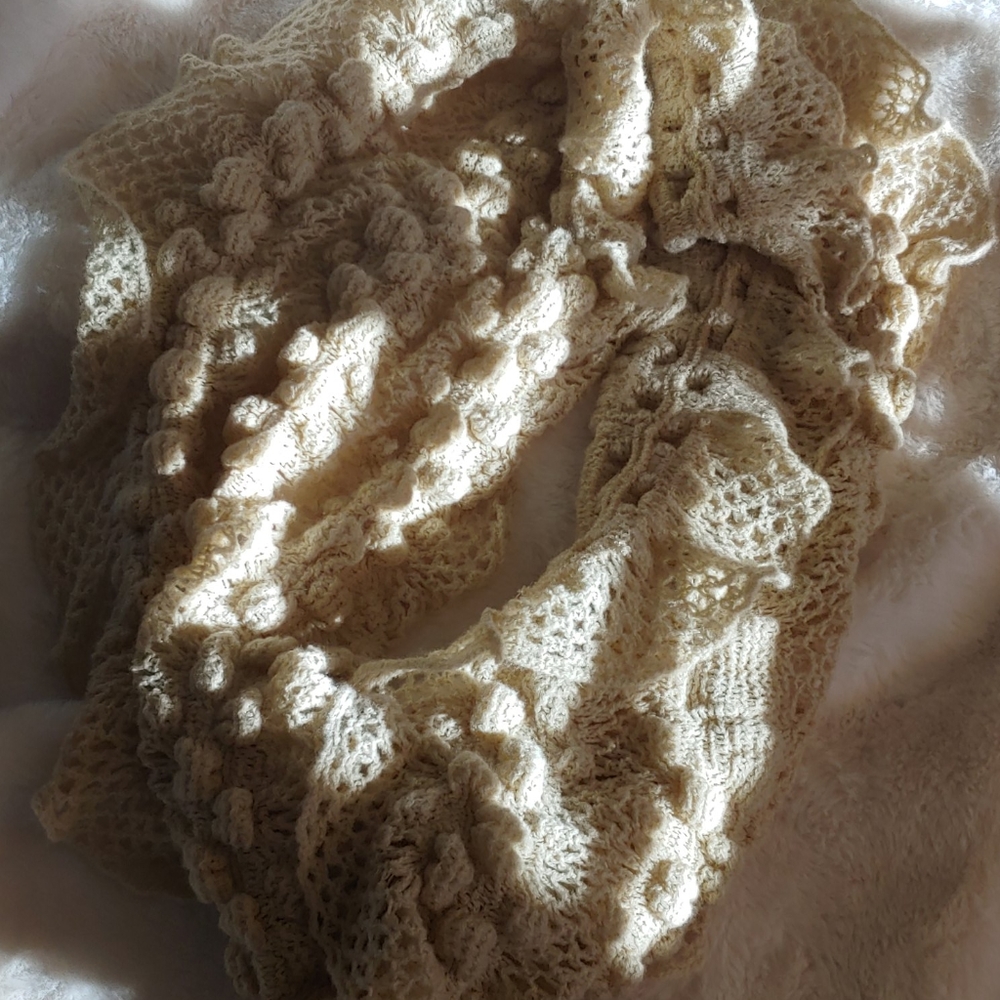 Crocheted Ruffle infinity Scarf! Boutique Find